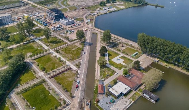 Grüne Stadt unterm Meer Floriade im niederländischen Almere