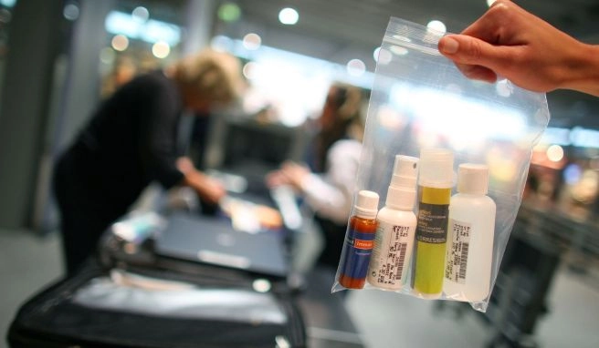 Medien: Britische Flughäfen schaffen Flüssigkeitsregeln ab