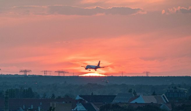 Reisenews Ab Herbst neue Flüge nach Dubai und Indien