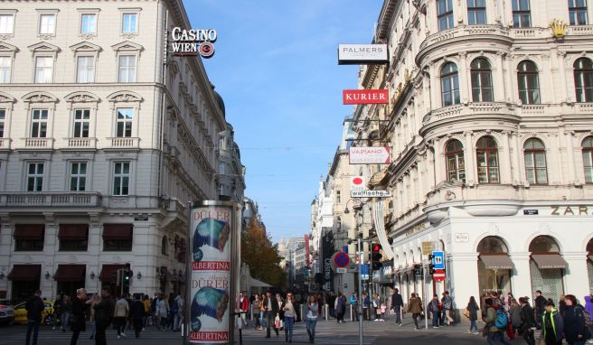 Wer in Wien den Friseur und ein Restaurant besuchen möchte, muss sich bald an die 2G-Regel halten. 