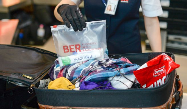 Kein Anstehen mehr  Flughafen BER bietet Zeitslots für Sicherheitskontrolle an