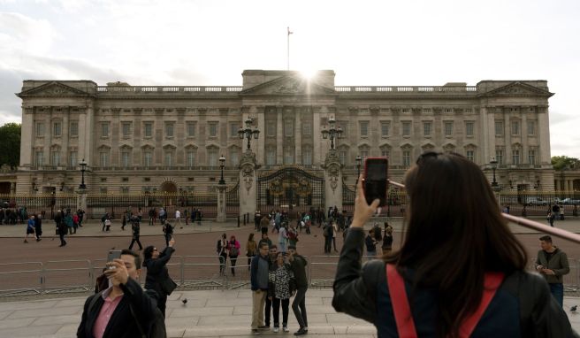 «Roam like at home» Großbritannien: Datenroaming geht auch 2024 weiter
