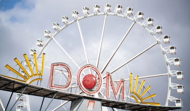 Vom 24. März bis zum 23. April ist der Hamburger Dom wieder geöffnet.