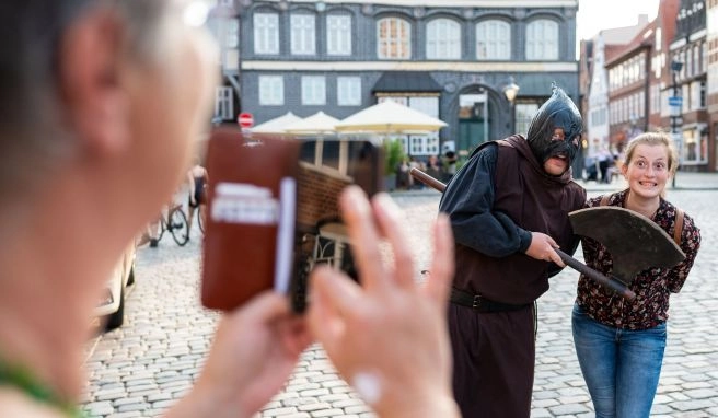 Ein Mordspaß Lüneburger Henkersführung mit schwarzem Humor