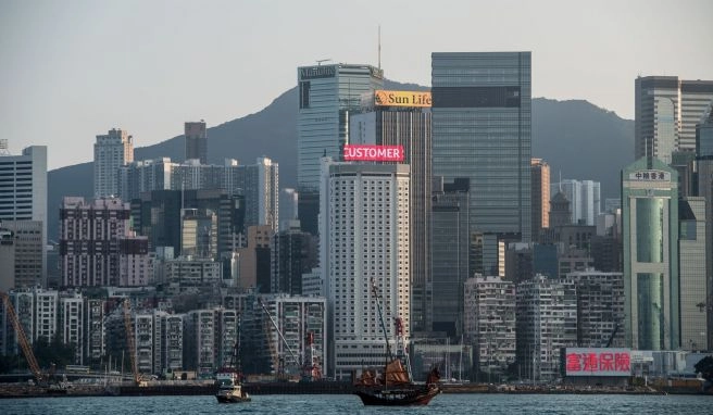 Nur noch Gesundheit beobachten Hongkong beendet Quarantänepflicht bei der Einreise