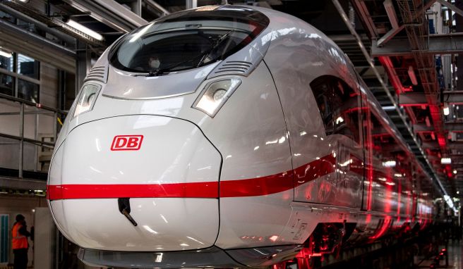 43 weitere Züge  Deutsche Bahn will ICE-Flotte ausbauen