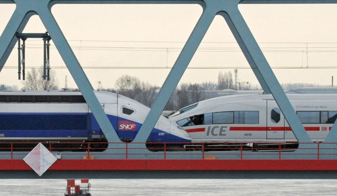 ICE- und TGV-Züge fallen aus  Streik in Frankreich schränkt Bahnverkehr am Dienstag ein