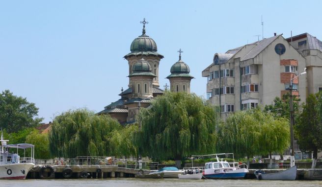 Die orthodoxe Kathedrale in Sulina wirkt in heutigen Tagen doch eher wuchtig. 