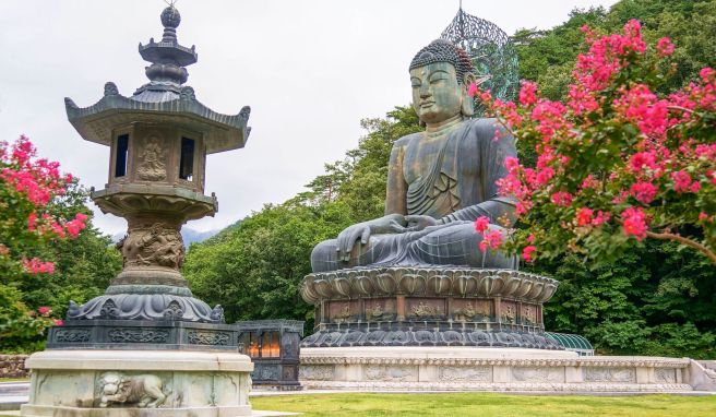 Südkorea will mehr Touristen ins Land locken und setzt unter anderem für deutsche Staatsbürger die K-ETA-Pflicht aus.