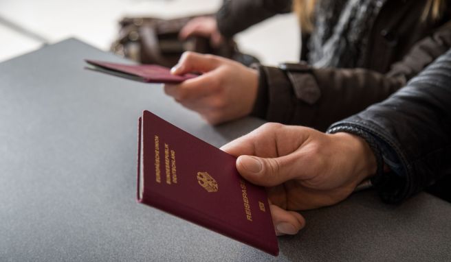 Keine Passkontrolle mehr bei Flügen nach Rumänien und Bulgarien