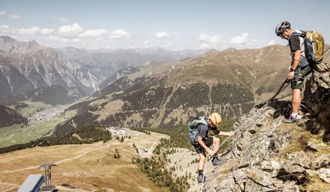 Alpenpanorama: Am Reschenpass geht es hoch hinaus auf einem neuen Klettersteig.