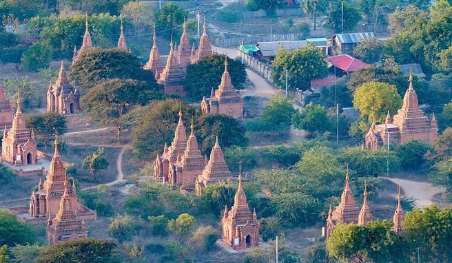 Verwaiste Pagoden in Bagan Myanmar und das Ende des Tourismus-Traums