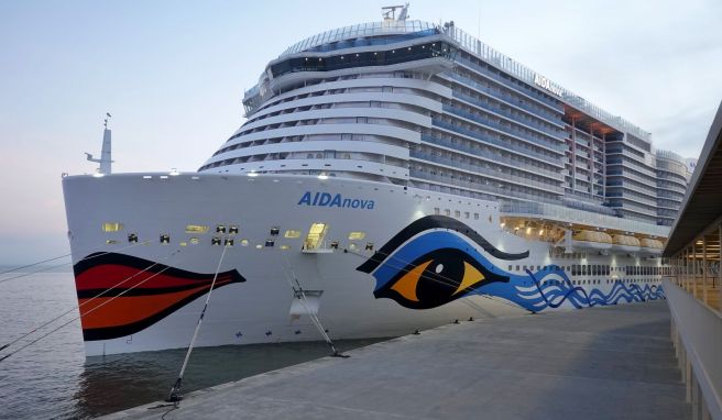 «Aida Nova» in Lissabon: Das Coronavirus kann zuweilen für einen ungeplanten Ablauf von Kreuzfahrten sorgen. 