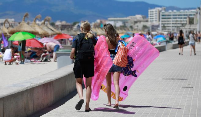 Ab nach Palma! Badeurlaub auf der Balearen-Insel wird auch Last-Minute zu haben sein. Wenn auch nicht zwingend supergünstig.