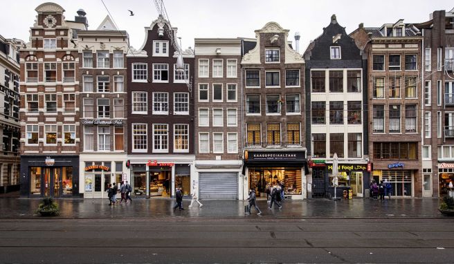 Fast alle Geschäfte zu  Niederlande verhängen strengen Lockdown