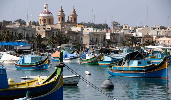 Fischerboote am Hafen in Marsaxlokk.