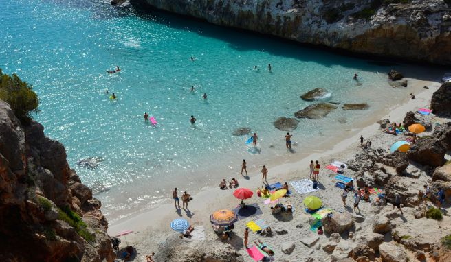 Abgesichert im Urlaub  Vor Sommerferien: Reisekrankenversicherung unerlässlich