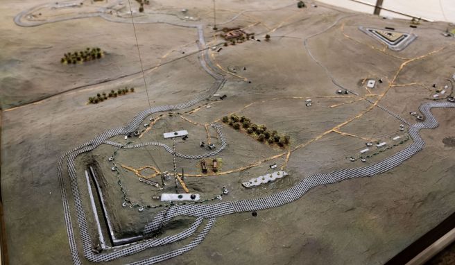 Ein Modell der Festungsanlage zeigt den restaurierten Teil der «Feste Kaiser Wilhelm II.».