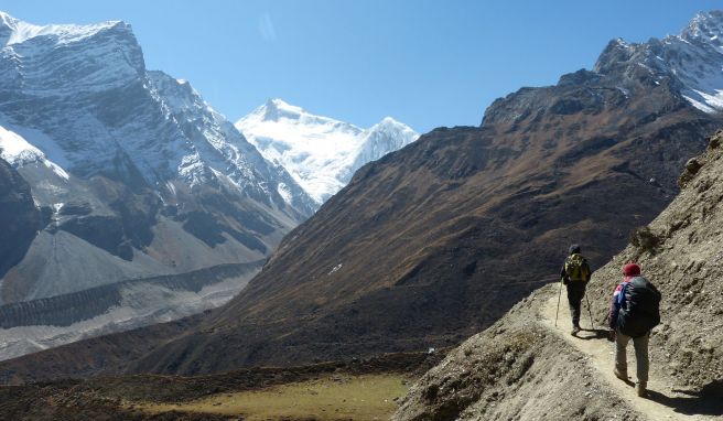 Nepal  Tropenkrankheiten breiten sich auch in hohen Lagen aus