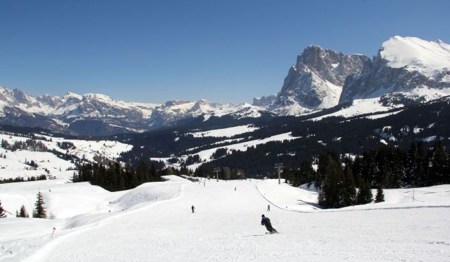 Bitte versichert und nüchtern  Neue Regeln auf Italiens Skipisten