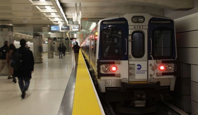 Neuer Verbindungsbahnhof in New York eröffnet