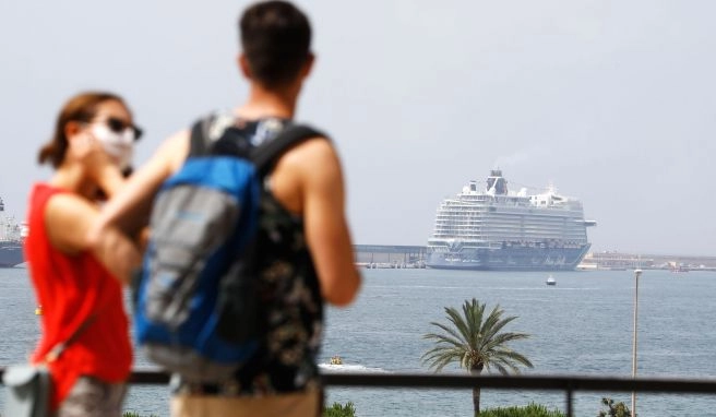 Sicherer Hafen? Einige Reedereien lassen aktuell nur geimpfte Touristen auf ihre Kreuzfahrtschiffe. 