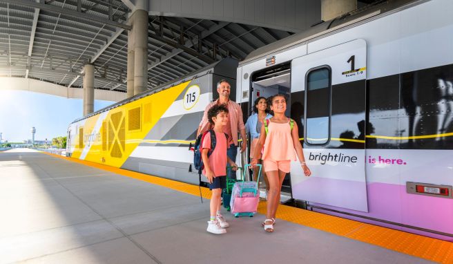 Alternative zu Auto oder Inlandsflug: Zwischen Miami und dem Airport von Orlando fahren seit kurzem Schnellzüge des Anbieters Brightline.