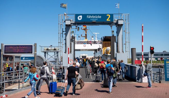 Nordsee-Urlaub  Reisewelle an der Küste: Fährbetrieb wird ausgeweitet