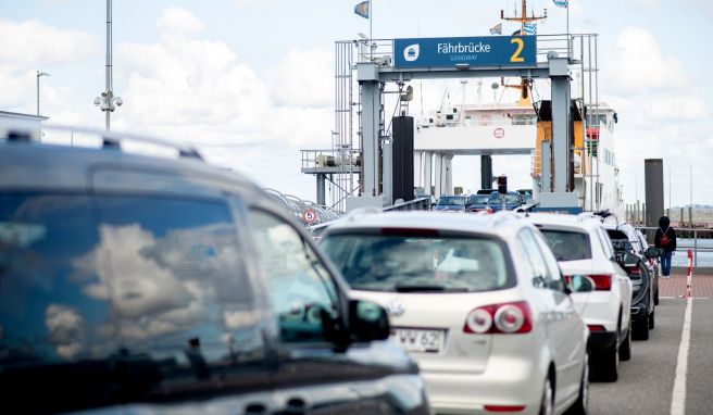 Anreisewelle Fähren zu den Ostfriesischen Inseln ausgelastet