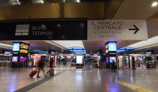 Beginn der Feriensaison  Italien schafft Corona-Nachweis für Einreise ab