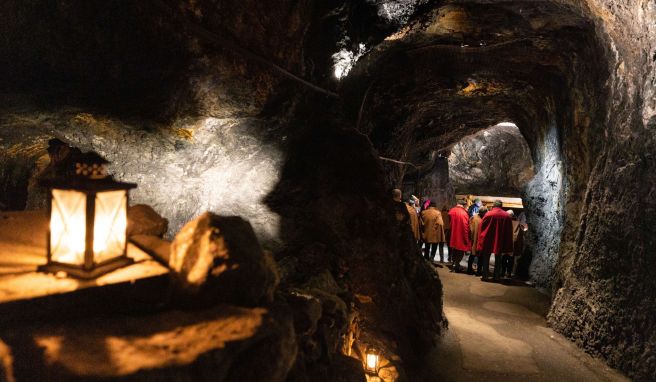 REISE & PREISE weitere Infos zu Saalfelder Feengrotten öffnen wieder für Besucher