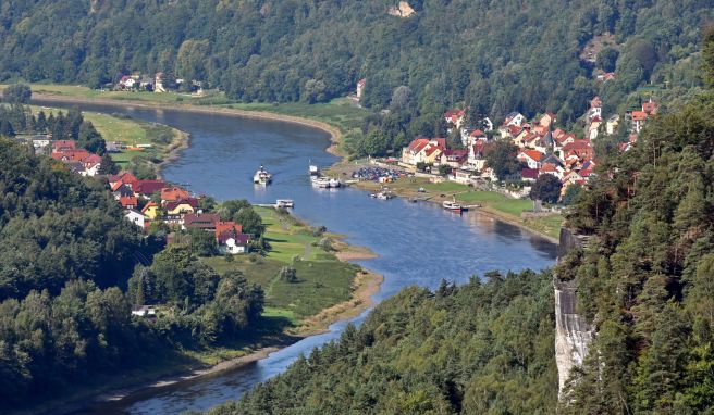 Die Lage im Waldbrandgebiet der Sächsischen Schweiz entspannt sich weiter. Aktuell gibt es nur geringe Einschränkungen für Urlauber.