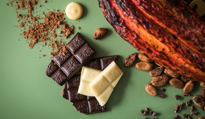 Schweiz Zarte «Schoggi»: Bei den Chocolatiers in Basel und Luzern