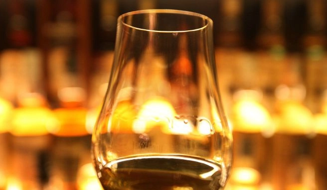 Werbeverbot könnte Whisky-Tourismus in Schottland gefährden Umstrittenes Aushängeschild