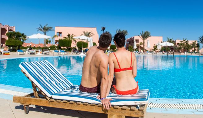 Ab ins Warme: Viele buchen ihren Sommerurlaub kurzfristig.