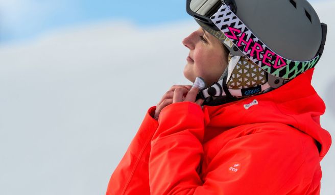 Sicher im Wintersport Schutz vor Verletzungen: Nur mit Helm rodeln und Ski fahren