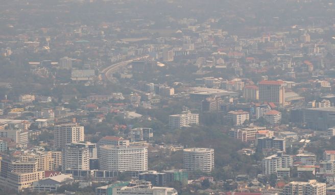 Umweltverschmutzung  Schwerer Smog im Norden Thailands