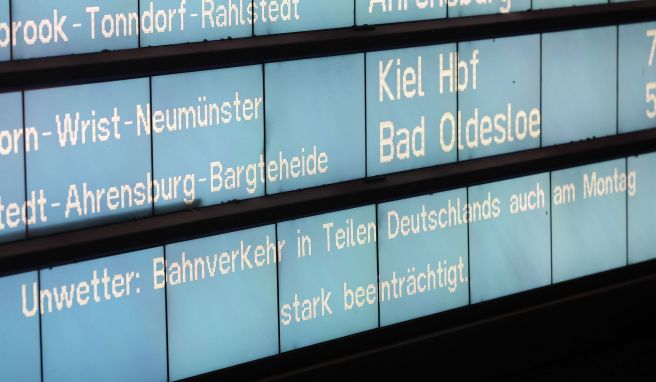 Sturmtief «Antonia»  Weiter Beeinträchtigungen im Bahnverkehr