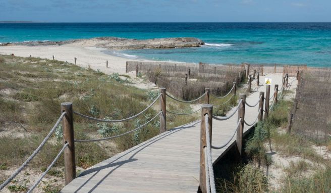 REISE & PREISE weitere Infos zu Spanien: Wo Formentera sogar Mallorca schlägt - und wo n...