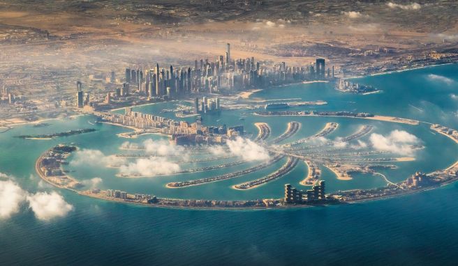 Künstliche Inseln Schöne neue Urlaubswelt: Paradiese aus der Retorte