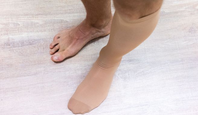 Tipps für Bus- und Flugreisen Thrombose vorbeugen: Was hilft bei langen Reisen?