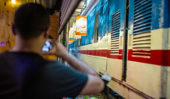 Nur wenige Monate nach der Wiedereröffnung wurde die «Train Street» in Hanoi wieder gesperrt.