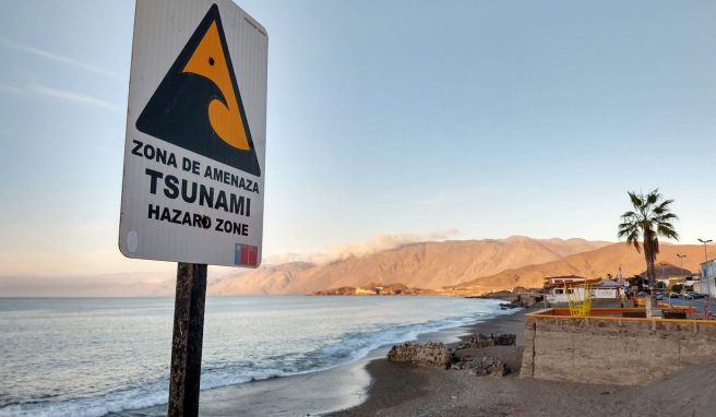 Schutz suchen Jeder Meter zählt: Was tun bei Tsunamiwarnung?