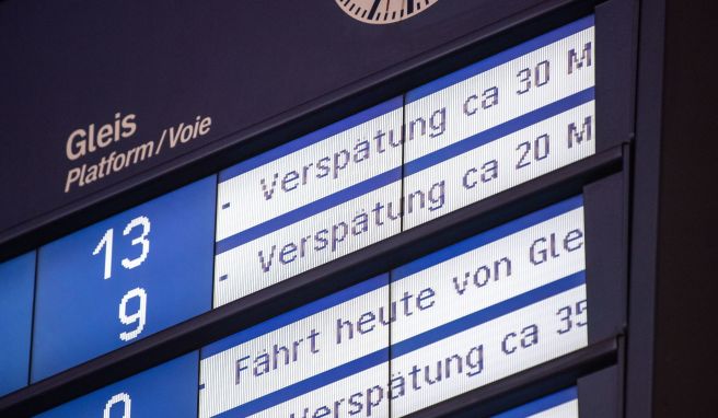 Bei der Deutschen Bahn war auch 2022 ein Jahr voller Verspätungen.