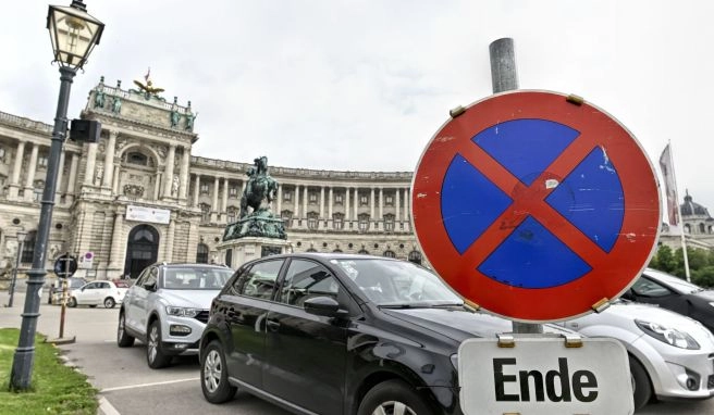 Auch für Touristen «Parkpickerl» fürs Klima: Wien erschwert das Autofahren