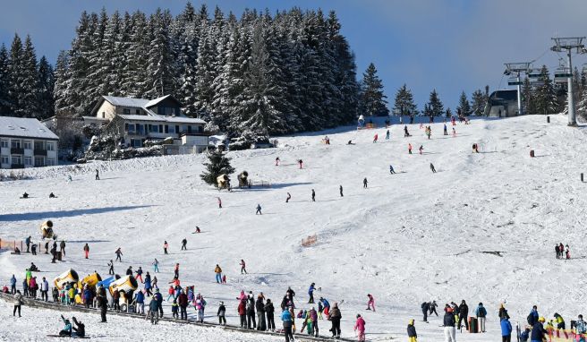 Gute Wintersportbedingungen in NRW und Hessen