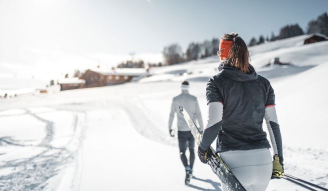 Wintersporturlaub Auf Brettern in die Stille: Zehn Vorschläge für Skitouren