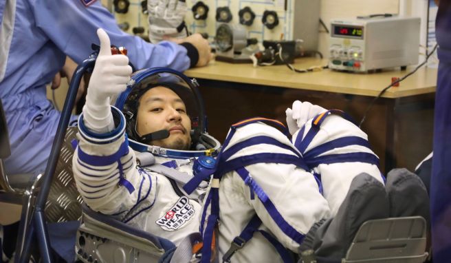 Russische Rakete bringt Weltraum-Touristen zur ISS
