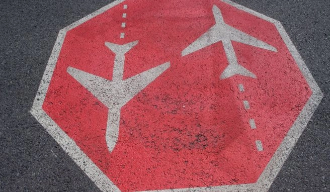 REISERECHT Nach Flug-Storno auch höhere Sitzklasse erstattungsfähig