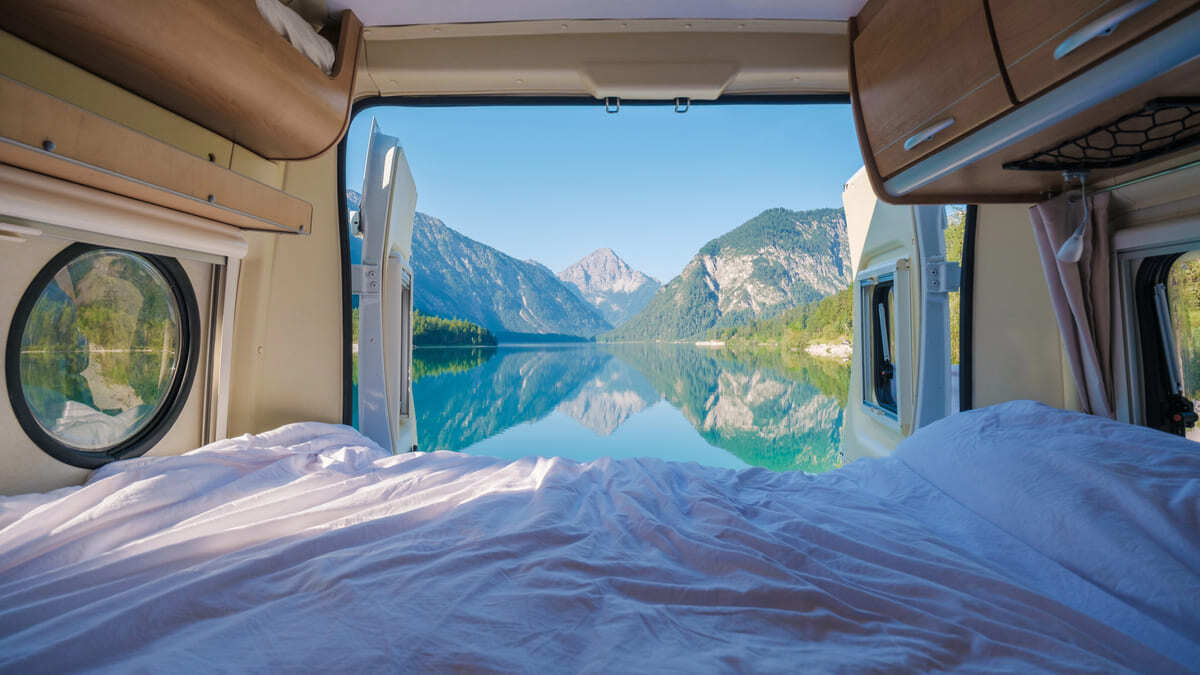 Depositphotos_742965908_XL